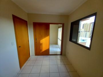 Alugar Apartamentos / Padrão em Ribeirão Preto R$ 600,00 - Foto 4