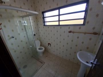 Alugar Casas / Padrão em Ribeirão Preto R$ 2.300,00 - Foto 15