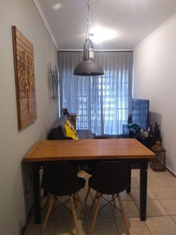 Alugar Apartamentos / Padrão em Ribeirão Preto R$ 1.750,00 - Foto 2