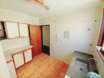 Alugar Apartamentos / Padrão em Ribeirão Preto R$ 850,00 - Foto 4