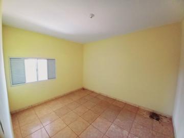 Alugar Casas / Padrão em Ribeirão Preto R$ 600,00 - Foto 2