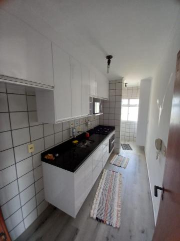 Alugar Apartamentos / Padrão em Ribeirão Preto R$ 1.500,00 - Foto 4