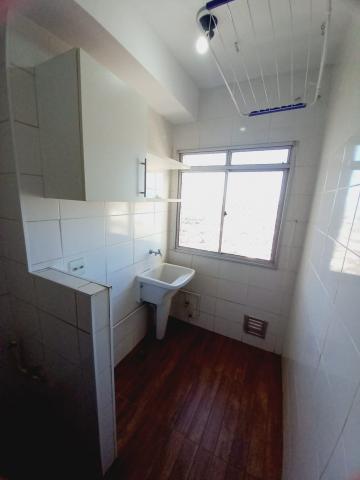 Alugar Apartamentos / Padrão em Ribeirão Preto R$ 850,00 - Foto 5