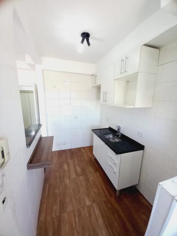 Alugar Apartamentos / Padrão em Ribeirão Preto R$ 850,00 - Foto 4