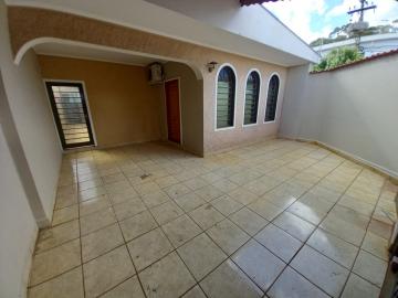 Alugar Casas / Padrão em Ribeirão Preto R$ 1.600,00 - Foto 1