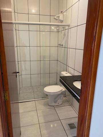 Alugar Apartamentos / Padrão em Ribeirão Preto R$ 1.700,00 - Foto 3