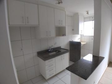 Alugar Apartamentos / Padrão em Ribeirão Preto R$ 800,00 - Foto 3