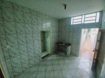 Alugar Casas / Padrão em Ribeirão Preto R$ 750,00 - Foto 6