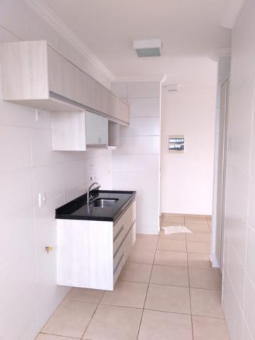 Alugar Apartamentos / Padrão em Ribeirão Preto R$ 1.100,00 - Foto 5