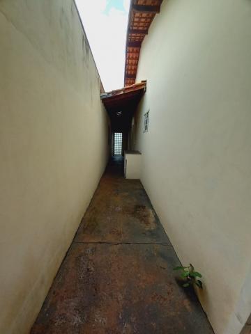 Alugar Casas / Padrão em Ribeirão Preto R$ 1.400,00 - Foto 16