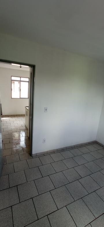 Alugar Apartamentos / Padrão em Ribeirão Preto R$ 650,00 - Foto 12