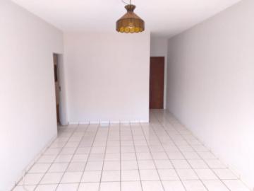 Alugar Apartamentos / Padrão em Ribeirão Preto R$ 700,00 - Foto 2