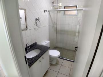 Alugar Apartamentos / Padrão em Ribeirão Preto R$ 1.300,00 - Foto 7