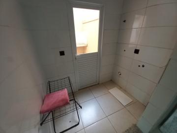 Alugar Apartamentos / Padrão em Ribeirão Preto R$ 1.300,00 - Foto 5
