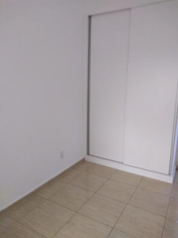 Alugar Apartamentos / Padrão em Ribeirão Preto R$ 1.500,00 - Foto 4