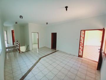 Alugar Casas / Padrão em Ribeirão Preto R$ 3.000,00 - Foto 1