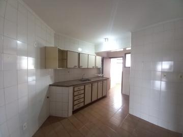 Alugar Apartamentos / Padrão em Ribeirão Preto R$ 940,00 - Foto 4