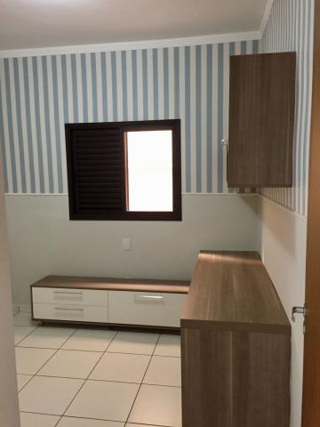 Comprar Apartamentos / Padrão em Ribeirão Preto R$ 371.000,00 - Foto 3