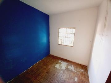 Alugar Casas / Padrão em Ribeirão Preto R$ 750,00 - Foto 14