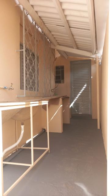 Alugar Casas / Padrão em Ribeirão Preto R$ 2.200,00 - Foto 18