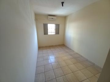 Alugar Apartamentos / Padrão em Ribeirão Preto R$ 1.000,00 - Foto 4