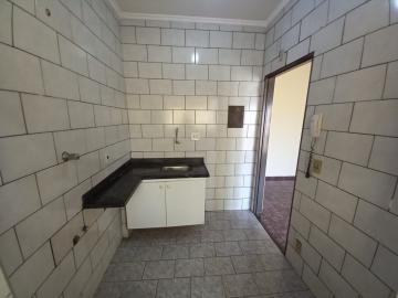 Alugar Apartamentos / Padrão em Ribeirão Preto R$ 800,00 - Foto 5