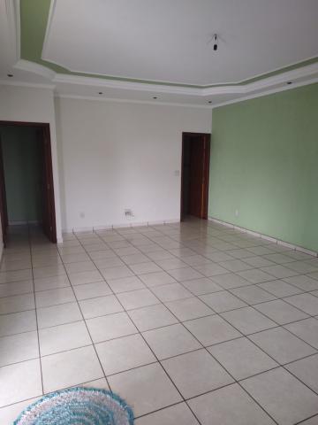 Comprar Casas / Padrão em Ribeirão Preto R$ 360.000,00 - Foto 3