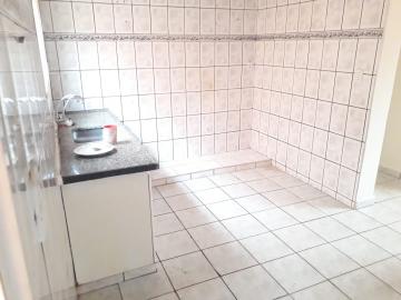 Comprar Casas / Padrão em Ribeirão Preto R$ 265.000,00 - Foto 2