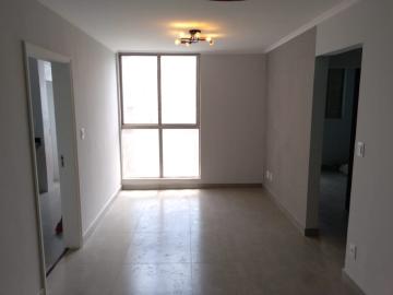 Alugar Apartamentos / Padrão em Ribeirão Preto R$ 1.500,00 - Foto 2