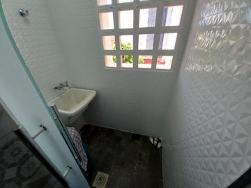 Alugar Apartamentos / Padrão em Ribeirão Preto R$ 1.020,00 - Foto 5