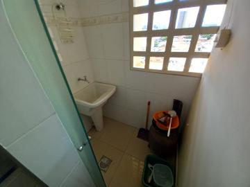 Alugar Apartamentos / Padrão em Ribeirão Preto R$ 950,00 - Foto 5