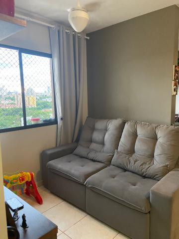 Alugar Apartamentos / Padrão em Ribeirão Preto R$ 800,00 - Foto 1