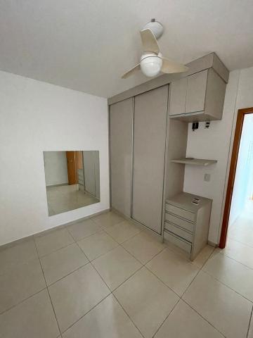 Alugar Apartamentos / Padrão em Ribeirão Preto R$ 1.450,00 - Foto 13