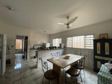 Alugar Casas / Padrão em Ribeirão Preto. apenas R$ 630.000,00