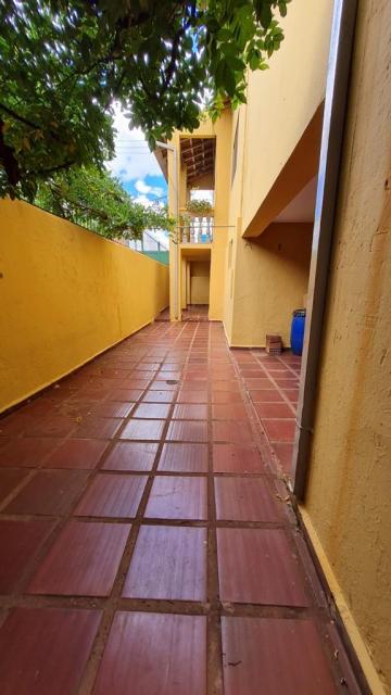Alugar Casas / Padrão em Ribeirão Preto R$ 1.600,00 - Foto 6