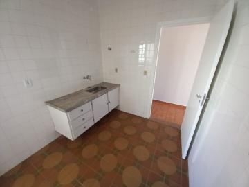 Alugar Apartamentos / Padrão em Ribeirão Preto R$ 1.200,00 - Foto 5