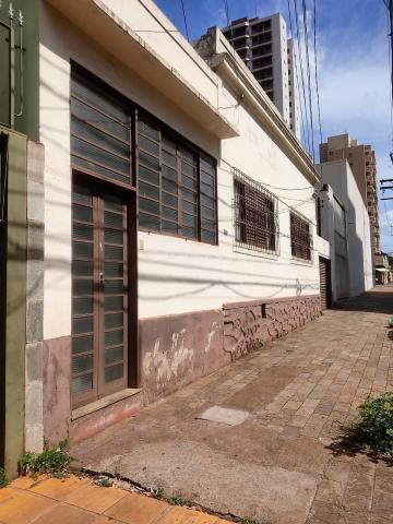 imagem 1 - CASA ANTIGA COM SUPER TERRENO E VOCAÇÃO PARA CONSTRUÇÃO DE PRÉDIO NO CENTRO DE RIBEIRÃO PRETO. imagem 1 - CASA ANTIGA COM SUPER TERRENO E VOCAÇÃO PARA CONSTRUÇÃO DE PRÉDIO NO CENTRO DE RIBEIRÃO PRETO.