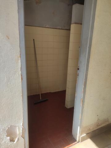 imagem 4 - CASA ANTIGA COM SUPER TERRENO E VOCAÇÃO PARA CONSTRUÇÃO DE PRÉDIO NO CENTRO DE RIBEIRÃO PRETO. imagem 4 - CASA ANTIGA COM SUPER TERRENO E VOCAÇÃO PARA CONSTRUÇÃO DE PRÉDIO NO CENTRO DE RIBEIRÃO PRETO.