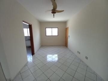 Alugar Apartamentos / Padrão em Ribeirão Preto R$ 900,00 - Foto 1