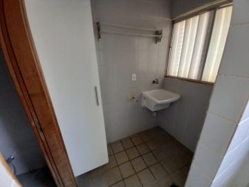 Alugar Apartamentos / Padrão em Ribeirão Preto R$ 900,00 - Foto 5