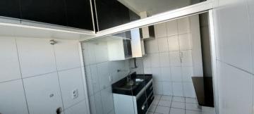 Alugar Apartamentos / Padrão em Ribeirão Preto R$ 1.150,00 - Foto 3