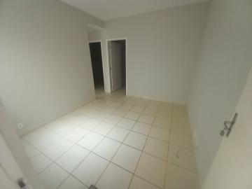 Alugar Apartamentos / Padrão em Ribeirão Preto R$ 605,00 - Foto 3