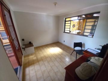 Alugar Casas / Padrão em Ribeirão Preto R$ 1.300,00 - Foto 3