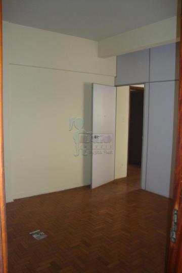 Comprar Apartamentos / Padrão em Ribeirão Preto R$ 160.000,00 - Foto 1