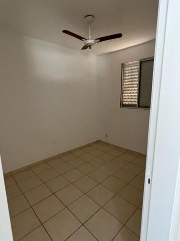 Comprar Apartamentos / Padrão em Ribeirão Preto R$ 125.000,00 - Foto 5
