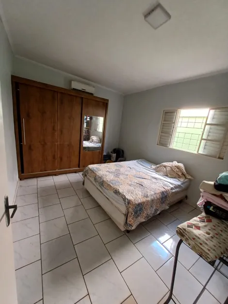 Comprar Casas / Padrão em Ribeirão Preto R$ 380.000,00 - Foto 3