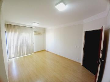 Alugar Apartamentos / Padrão em Ribeirão Preto R$ 1.500,00 - Foto 4