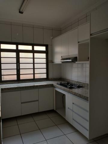Comprar Casas / Padrão em Ribeirão Preto R$ 375.000,00 - Foto 4
