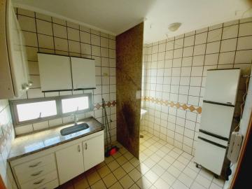 Alugar Apartamentos / Padrão em Ribeirão Preto R$ 930,00 - Foto 2