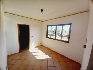 Alugar Apartamentos / Padrão em Ribeirão Preto R$ 930,00 - Foto 1